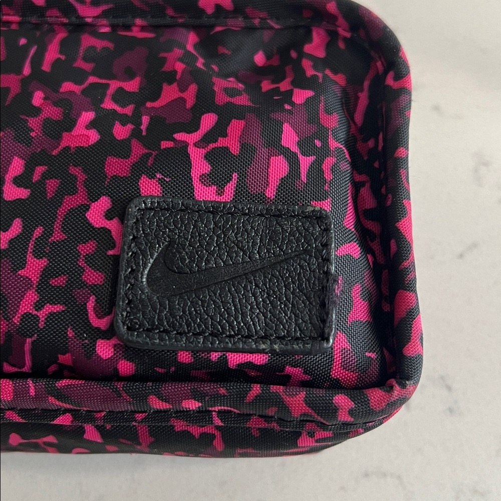 NIKE pouch - Picture 2 of 7